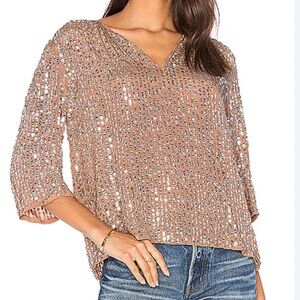 Velvet by Graham & Spencer deep tailed sequin top - size XS